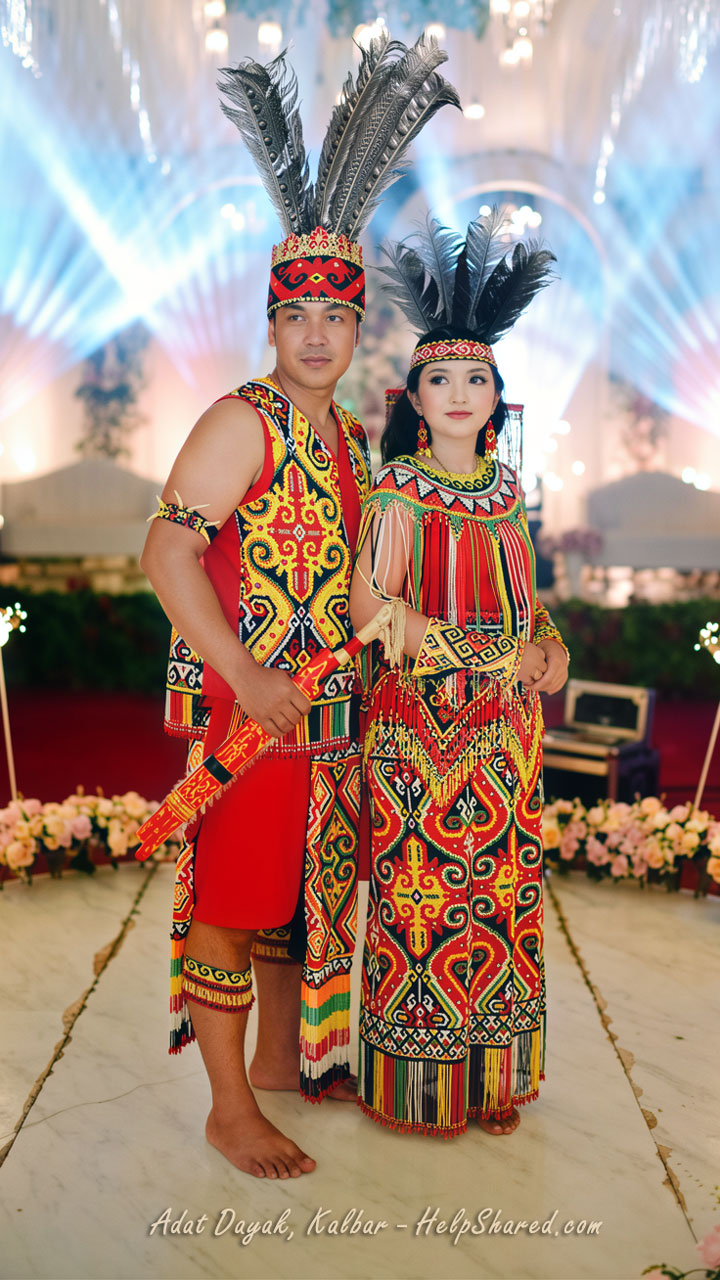 baju-adat-dayak-kapuas-kalbar Pakaian Adat Dayak Kapuas Kalbar
