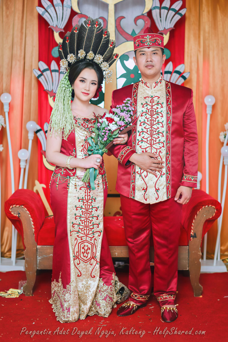 baju-pengantin-dayak-ngaju-kalteng Pakaian Pengantin Dayak Ngaju Kalteng