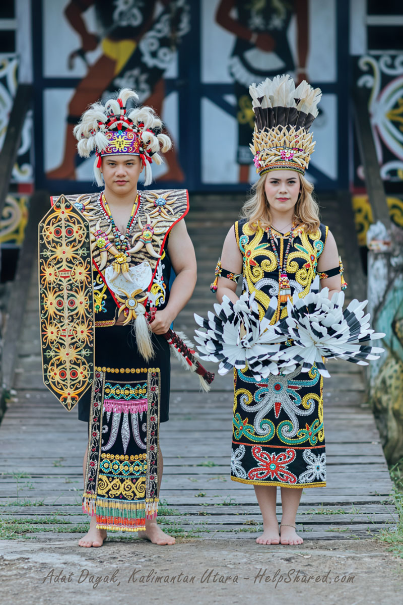 baju-adat-dayak-kapuas-kaltara Pakaian Adat Dayak Kapuas Kaltara