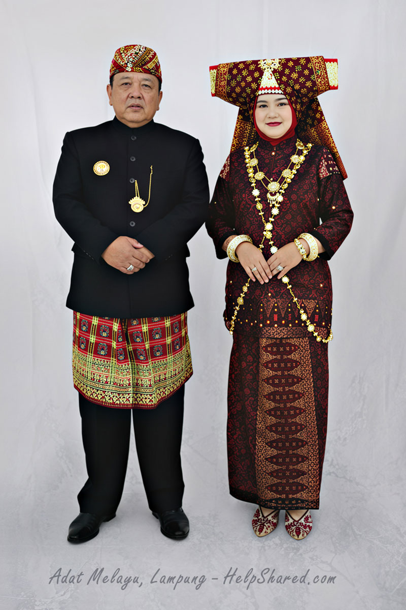 baju-adat-lampung-simpel Pakaian Adat Melayu Lampung