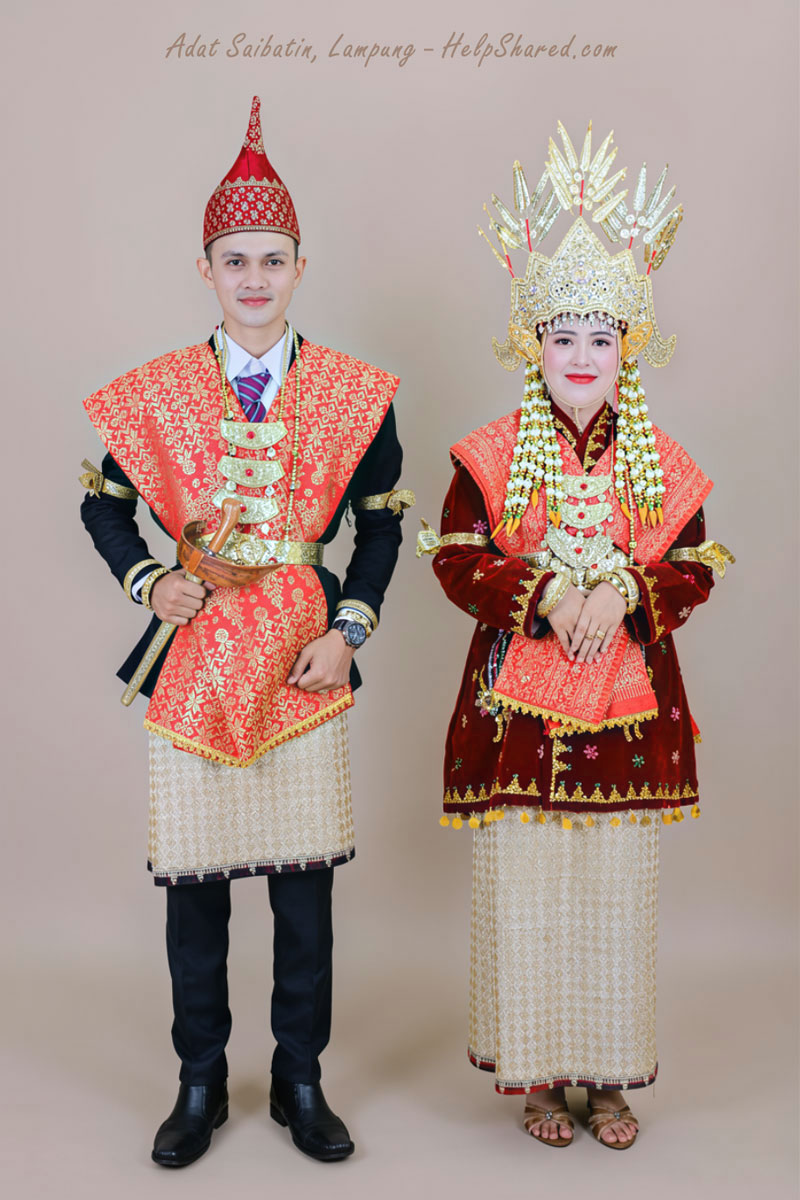 baju-adat-saibatin-lampung Pakaian Adat Pengantin Saibatin Lampung