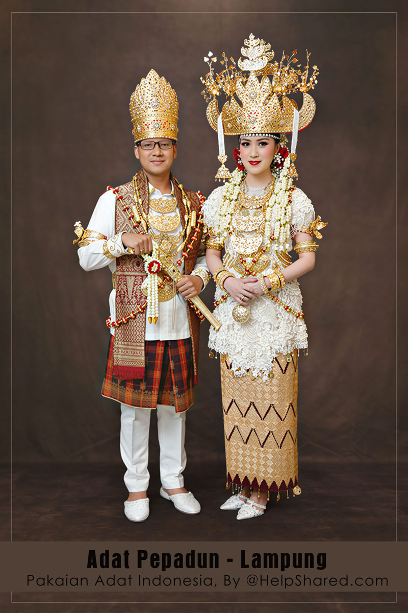 baju-adat-pepadun-lampung Pakaian Adat Pepadun Lampung