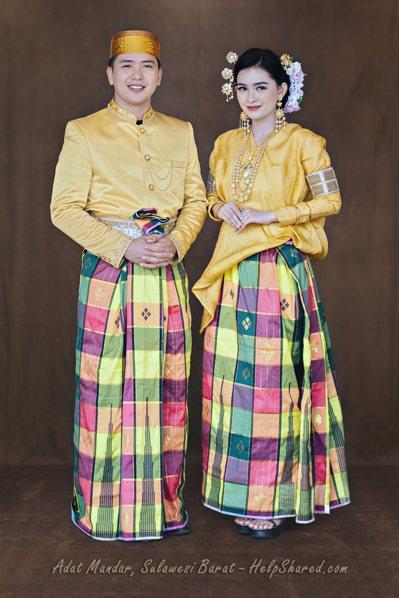 baju-adat-mandar-sulbar Pakaian Adat Mandar Sulbar