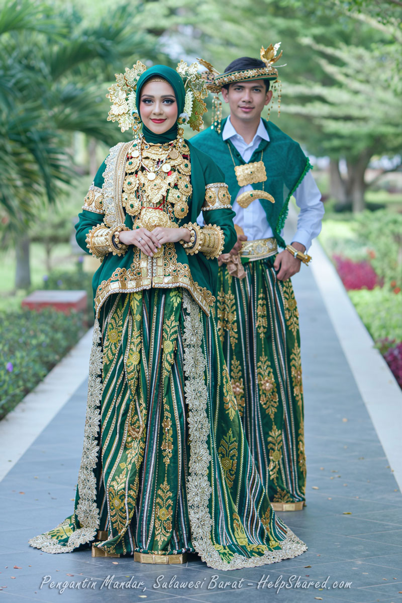 baju-adat-pengantin-mandar-sulbar Pakaian Adat Pengantin Mandar Sulbar