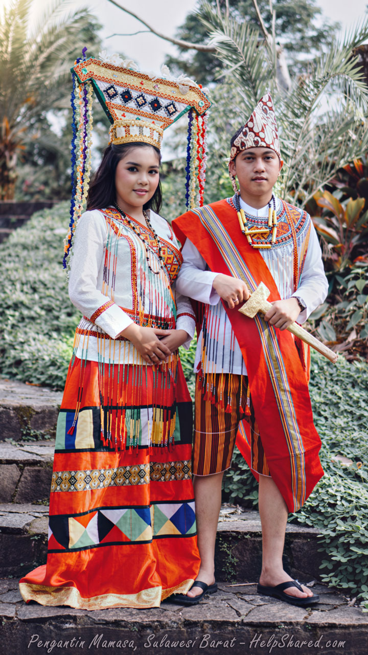 baju-adat-pengantin-mamasa-sulbar Pakaian Adat Pengantin Mamasa Sulbar