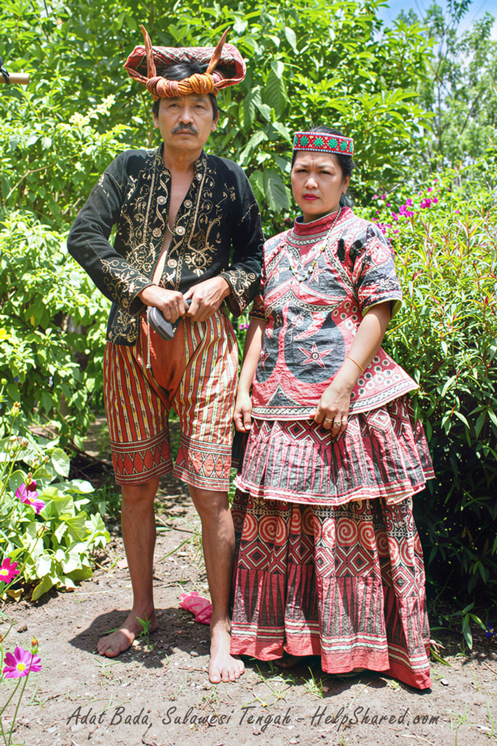 baju-adat-bada-sulteng Pakaian Adat Bada Sulteng