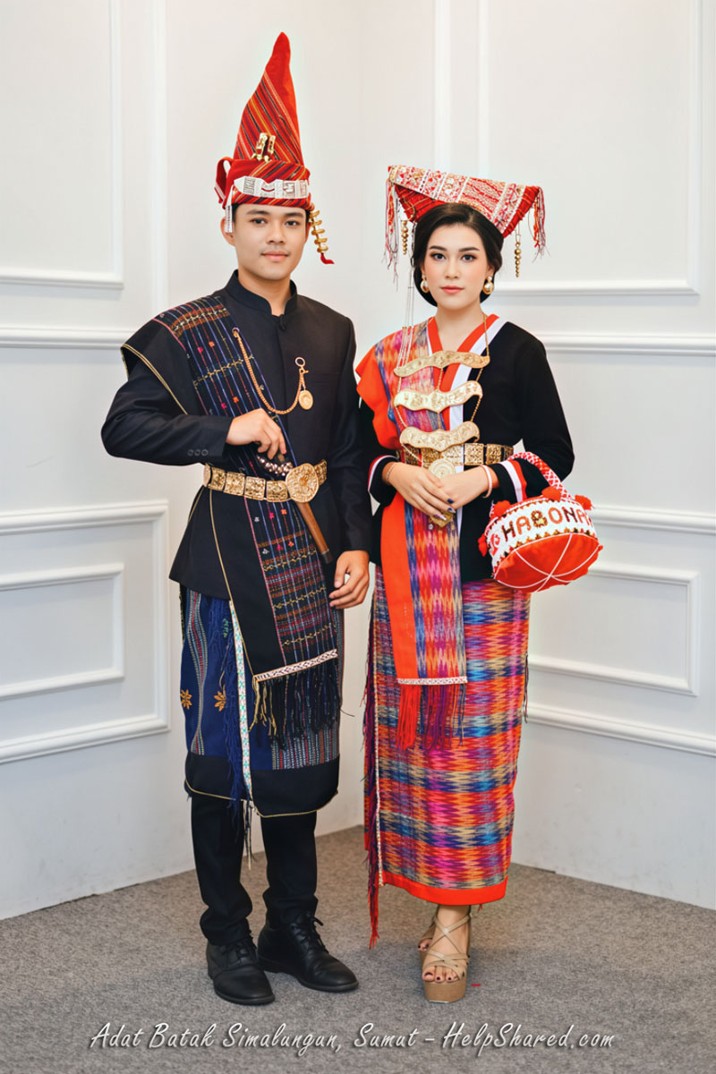 baju-adat-batak-simalungun Pakaian Adat Batak Simalungun